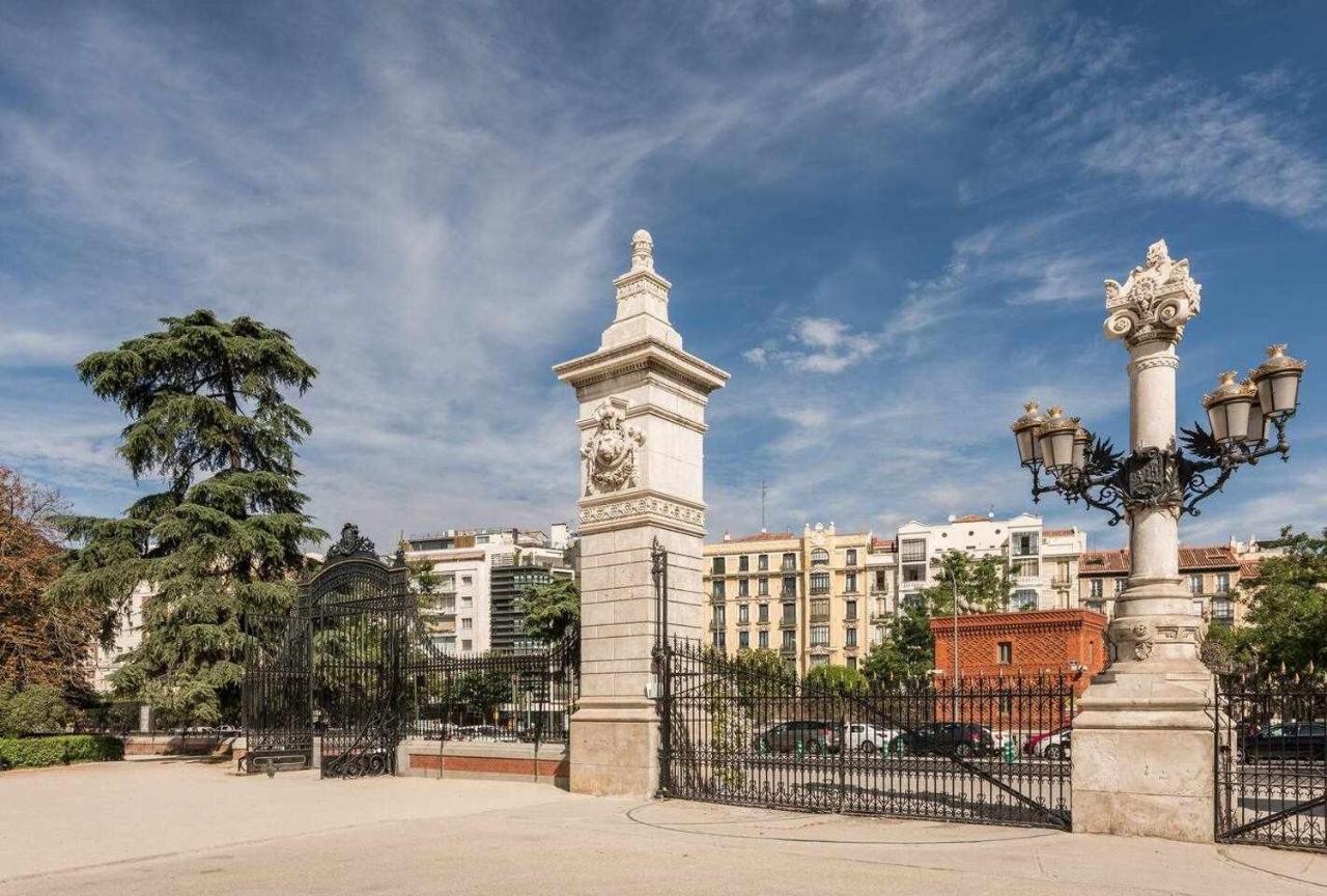 Apartmento De Lujo Retiro Barrio De Salamanca Мадрид Екстер'єр фото