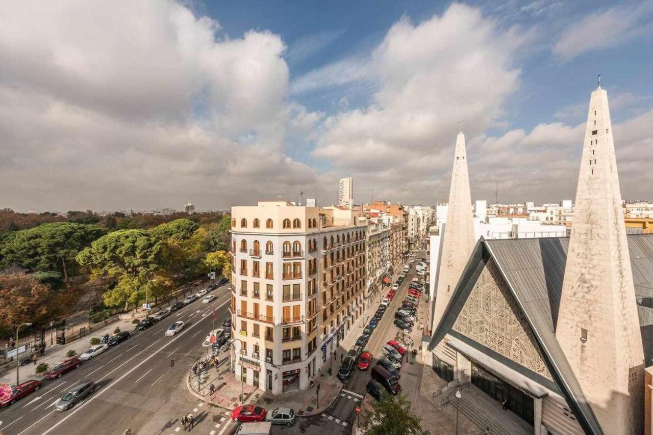 Apartmento De Lujo Retiro Barrio De Salamanca Мадрид Екстер'єр фото